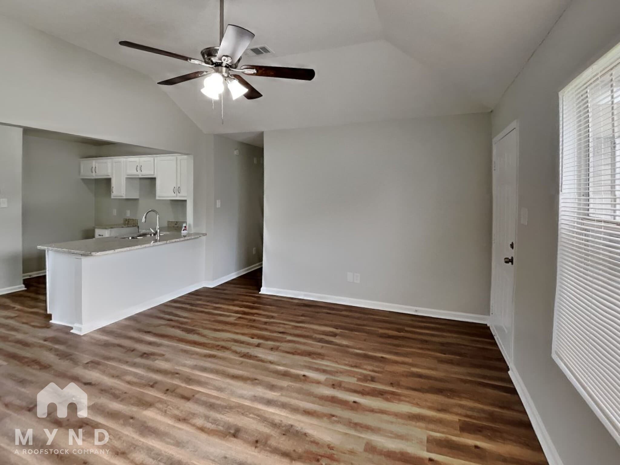 Building Photo - 4271 Wagon Trail Cove