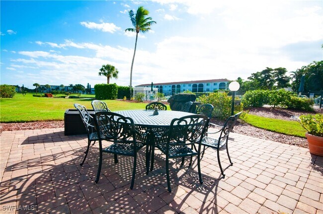 Building Photo - 57 High Point Cir W