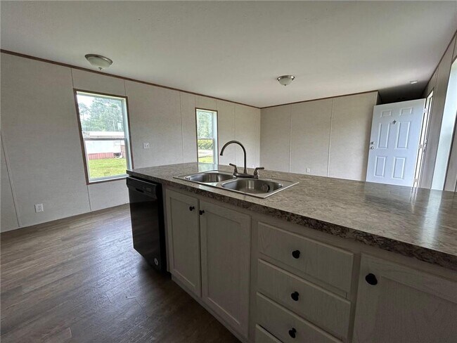 Building Photo - 9310 Scott Dairy Loop Rd S