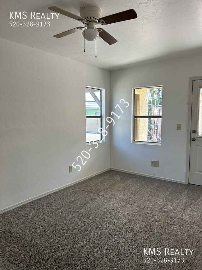 Building Photo - 781 N Anita Ave