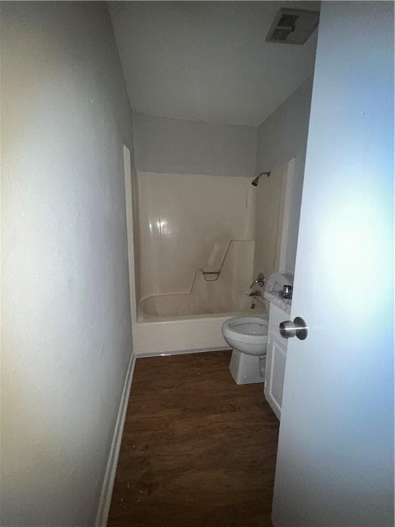 Building Photo - 153 W 16th St