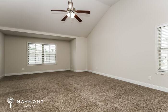 Building Photo - 1024 Allegiance Dr