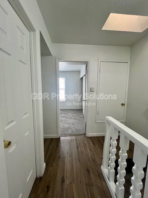 Building Photo - 420 Tennessee St NE