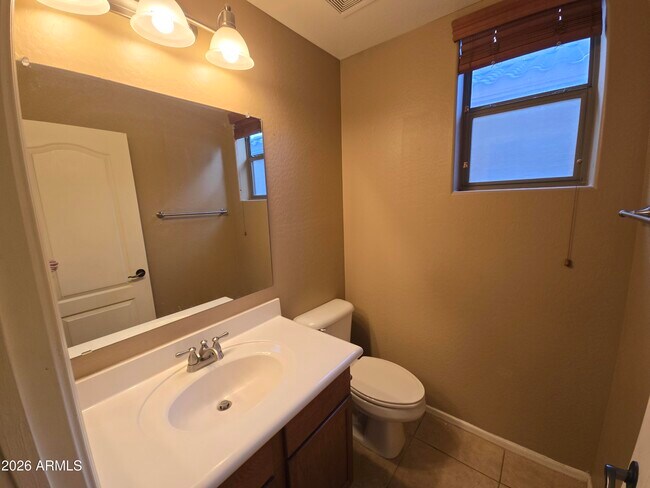 Building Photo - 15453 W Jenan Dr