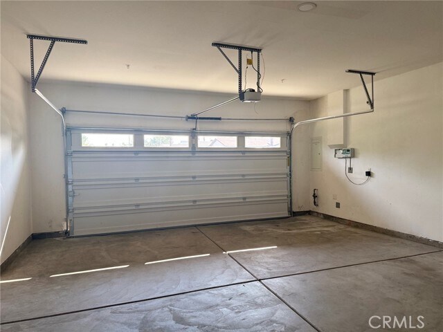 Building Photo - 2975 Gibson St