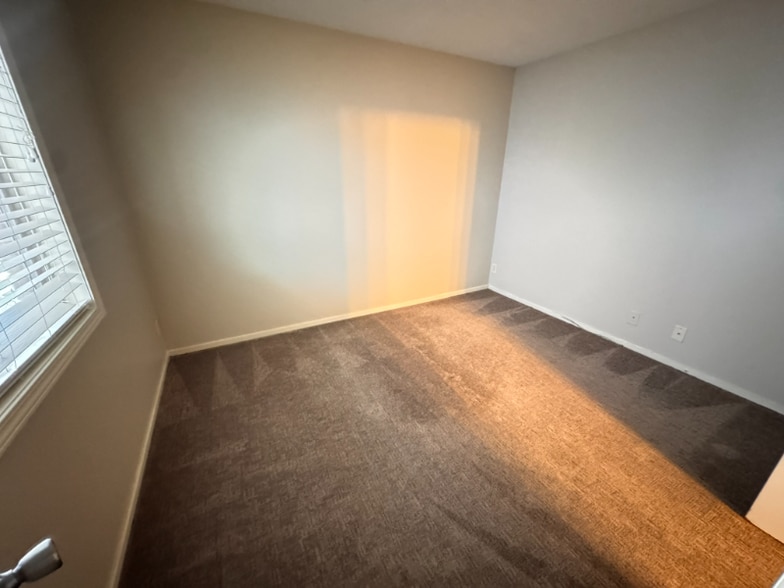 Building Photo - 1425 G St