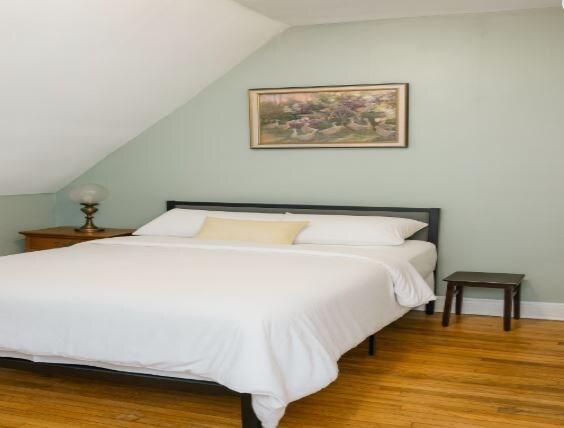 Building Photo - 171 Richmond Ave