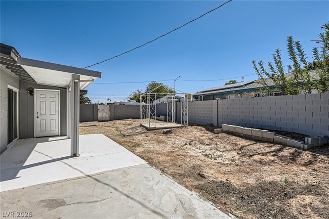 Building Photo - 4820 Marnell Dr