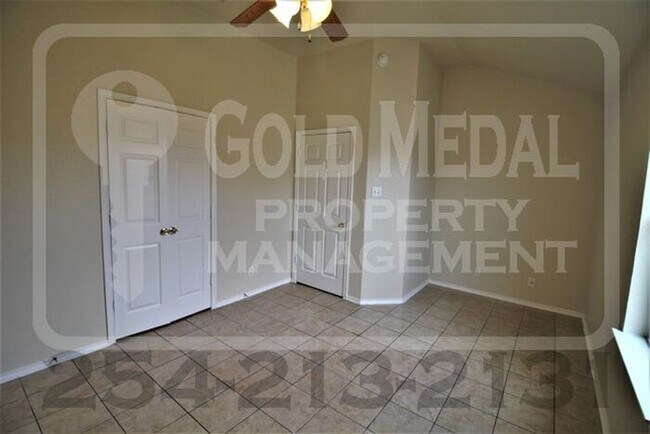 Building Photo - 4109 Elms Run Cir