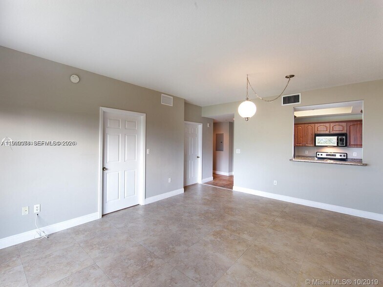 Building Photo - 3590 Coral Way
