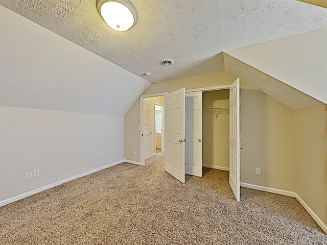 Building Photo - 1711 Ironwood Ct