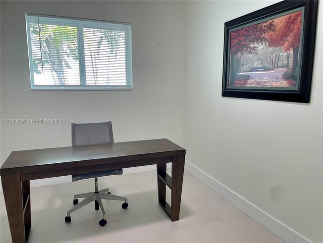 Building Photo - 5352 Orduna Dr