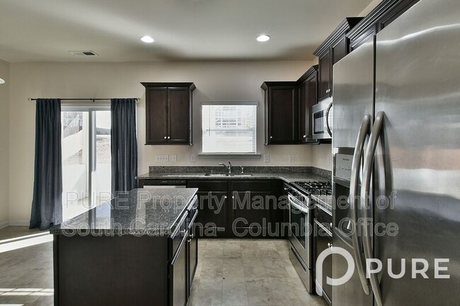 Building Photo - 161 Crimson Queen Dr