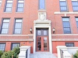 Primary Photo - 215 Harvard St