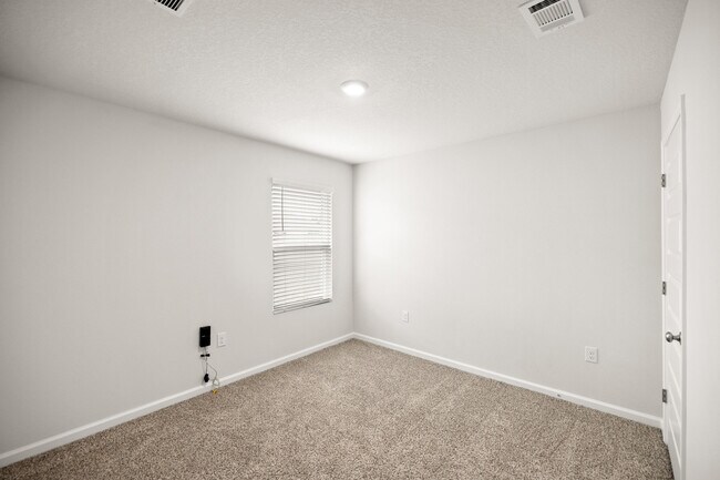 Building Photo - 924 Sandbar Loop