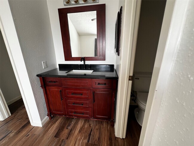 Building Photo - 7019 Haven Creek Dr