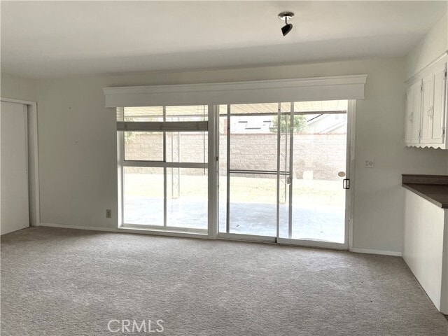 Building Photo - 3001 Coleridge Dr