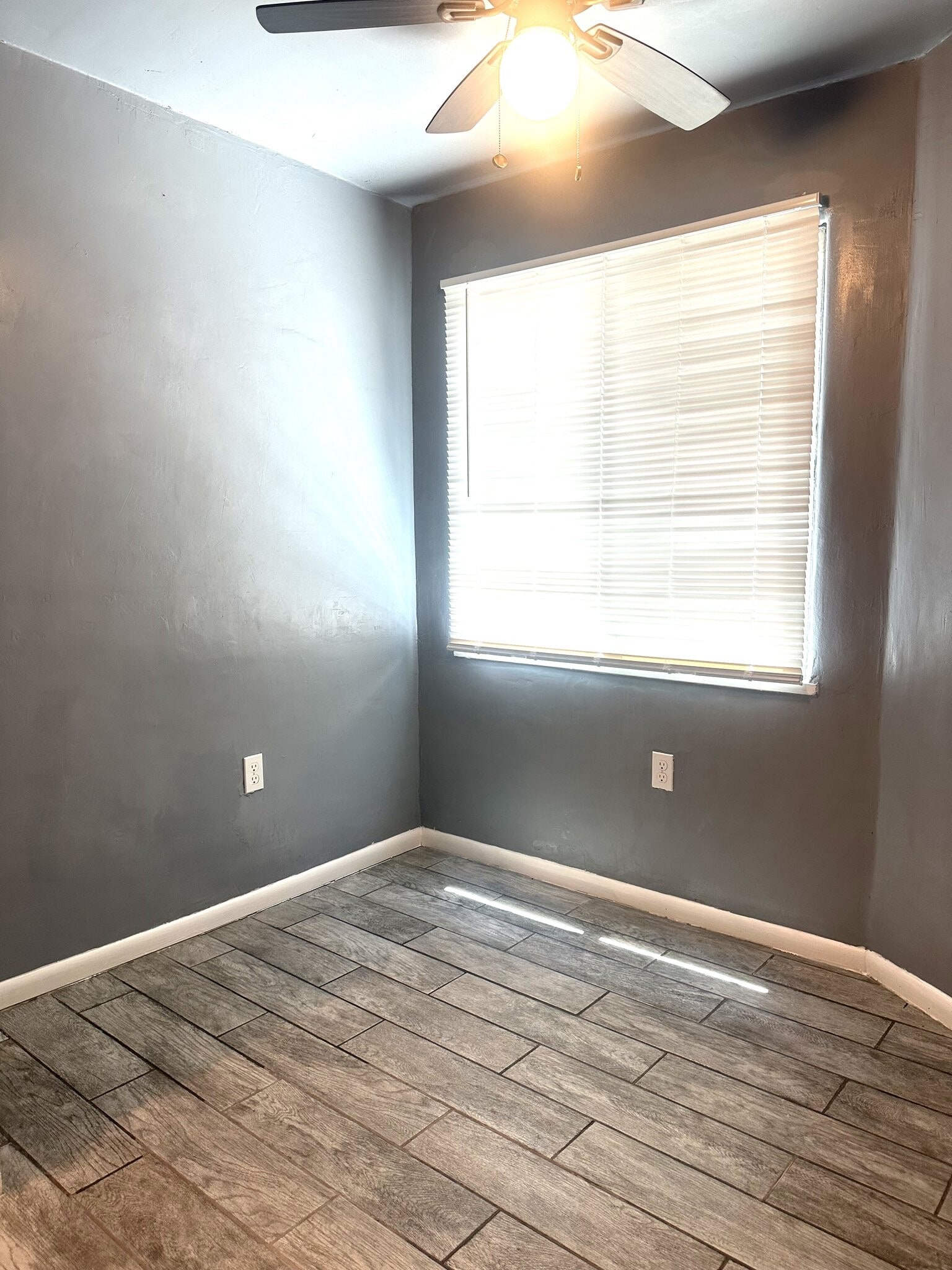 Building Photo - 24675 Shepardson Dr
