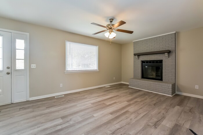 Building Photo - 150 Dexter Cir
