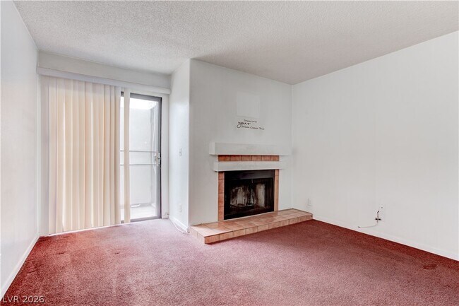 Building Photo - 2975 Juniper Hills Blvd