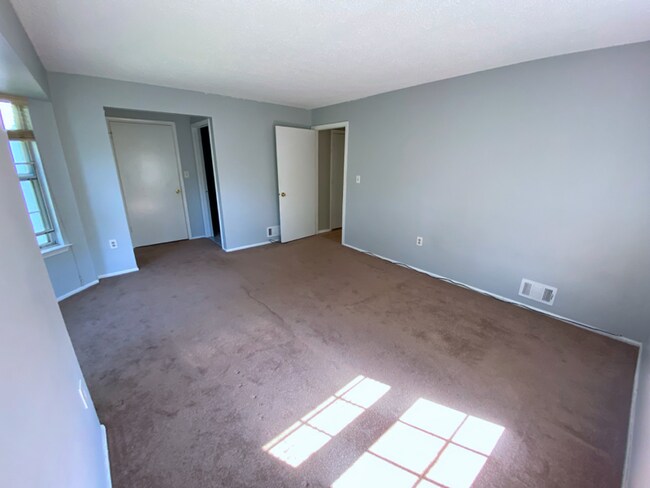 Building Photo - 177 Rachel Ct