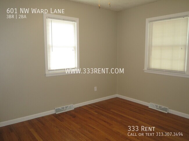 Building Photo - You'll be able to move around in this one ...