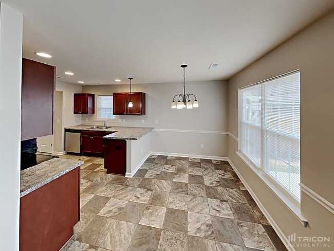 Building Photo - 4676 Midstream Crossing Dr