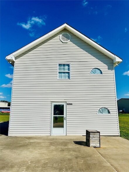 Building Photo - 12366 FM2932
