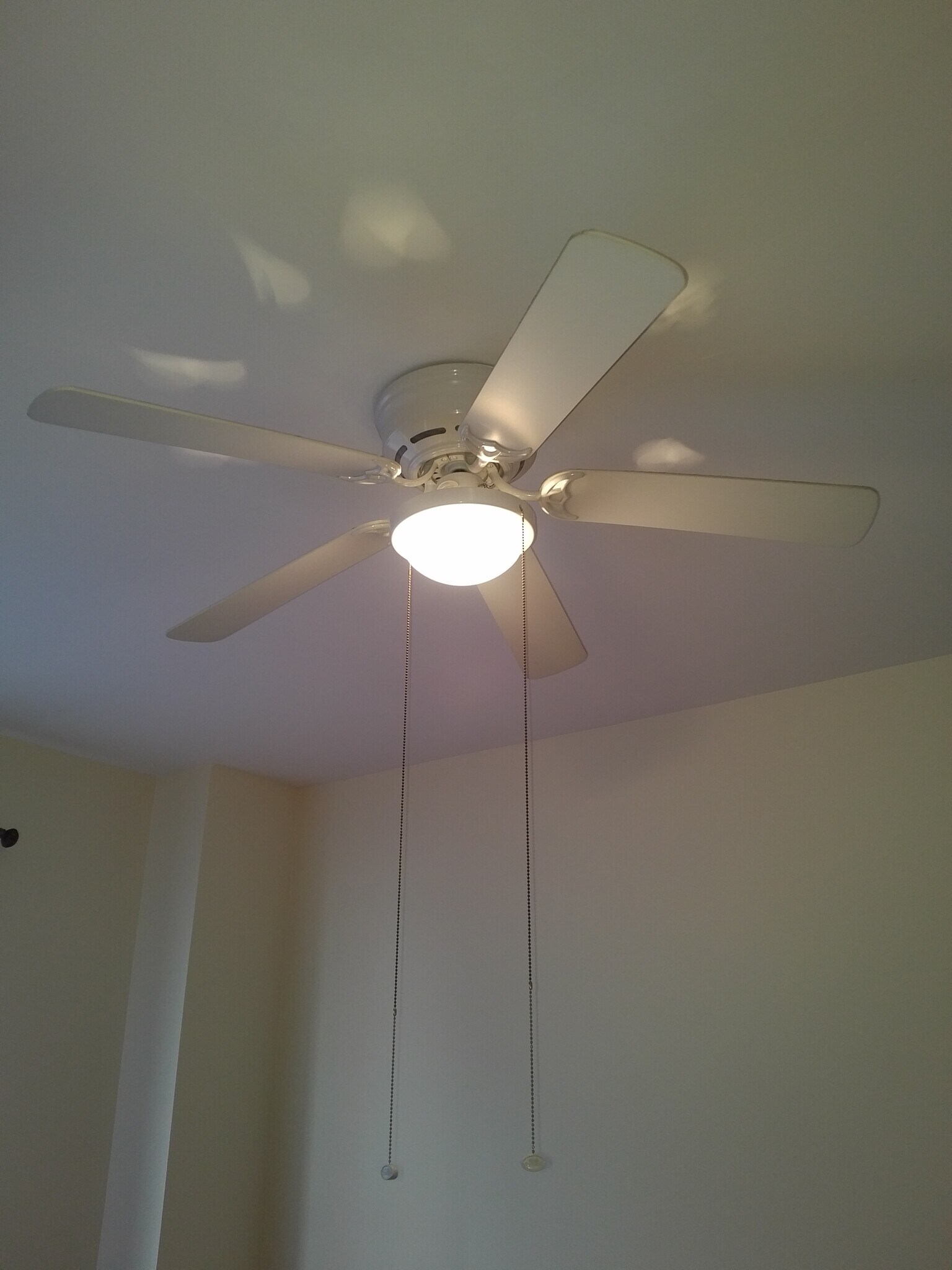 2nd Bedroom Ceiling Fan - 111 Mulberry St