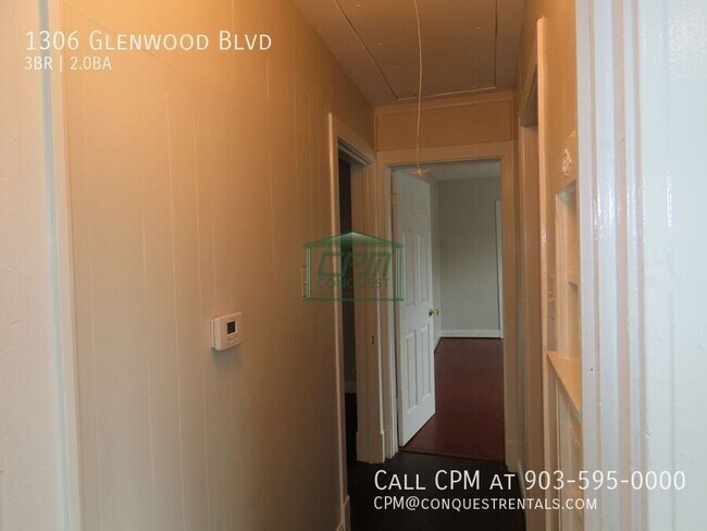 Building Photo - 1306 S Glenwood Blvd