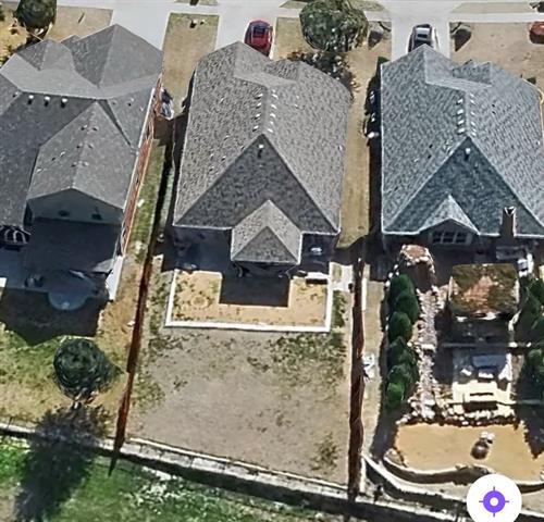 Building Photo - 2784 Cresent Lake Dr