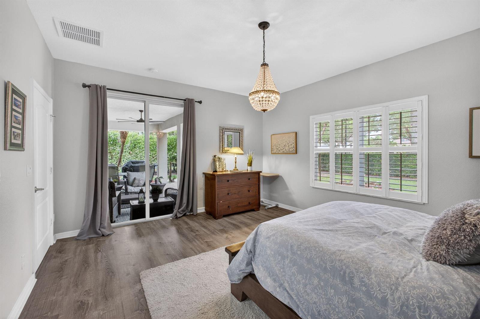 Building Photo - 127 Rudder Cay Way