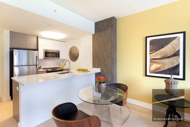 Building Photo - 214 50th Ave