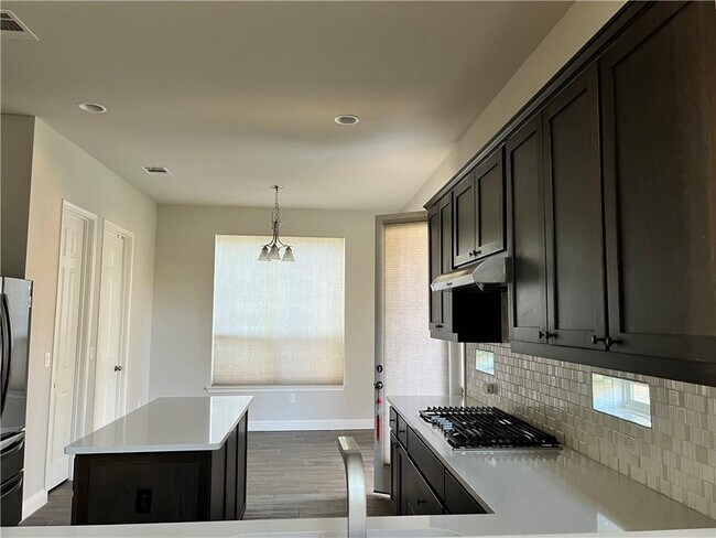 Building Photo - 9416 Kyles Stake Rd