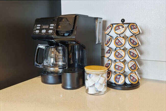 Building Photo - 4388 Ohio St