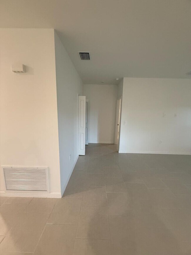 Building Photo - 12213 Sydney Ct