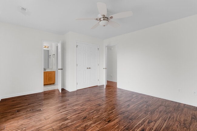 Building Photo - 925 General Whiting Blvd