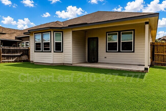 Building Photo - 12425 Belfort Point