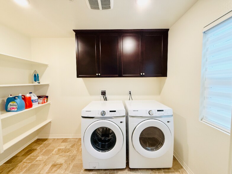 Building Photo - 29273 Humboldt Ct