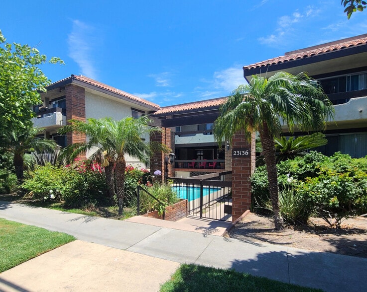 Primary Photo - Casa Hermosa Apartments
