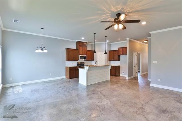 Building Photo - 3810 Carrera Ln