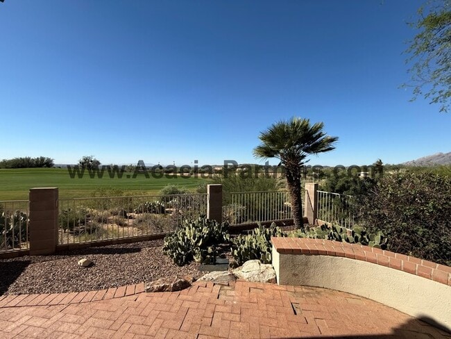 Building Photo - Gated Two Bedroom Home