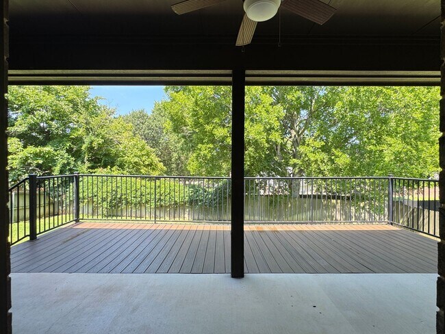 Building Photo - 11248 Fox Trail