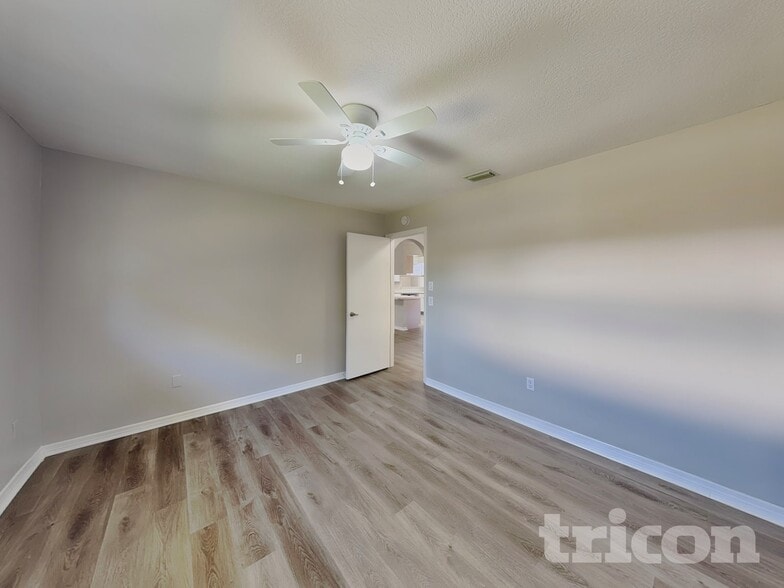 Building Photo - 7321 S Blue Sage