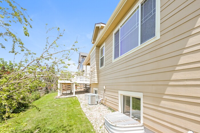 Building Photo - 5031 S Rome St