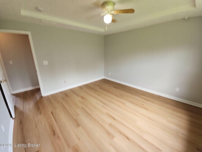 Building Photo - 405 Parker Pl