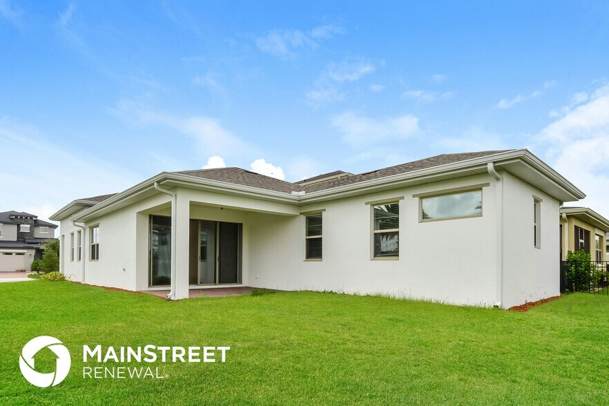 Building Photo - 3000 Crispin Cir