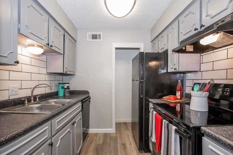 Primary Photo - The Jackson