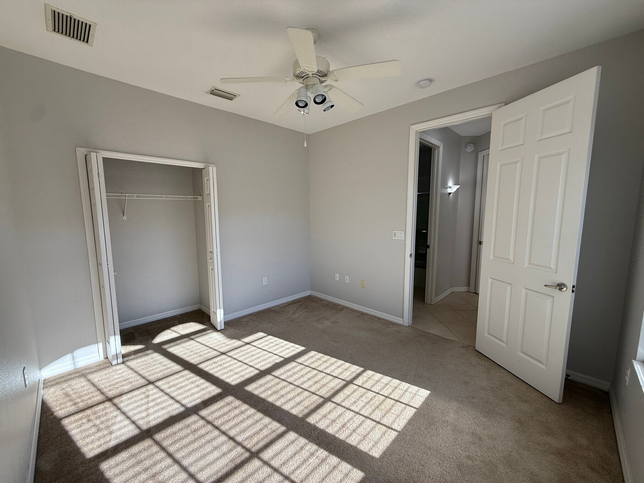 2nd bedroom - 6055 Wingspan Way