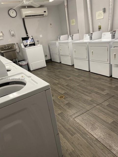 Building Photo - 1625 SE 10th Ave